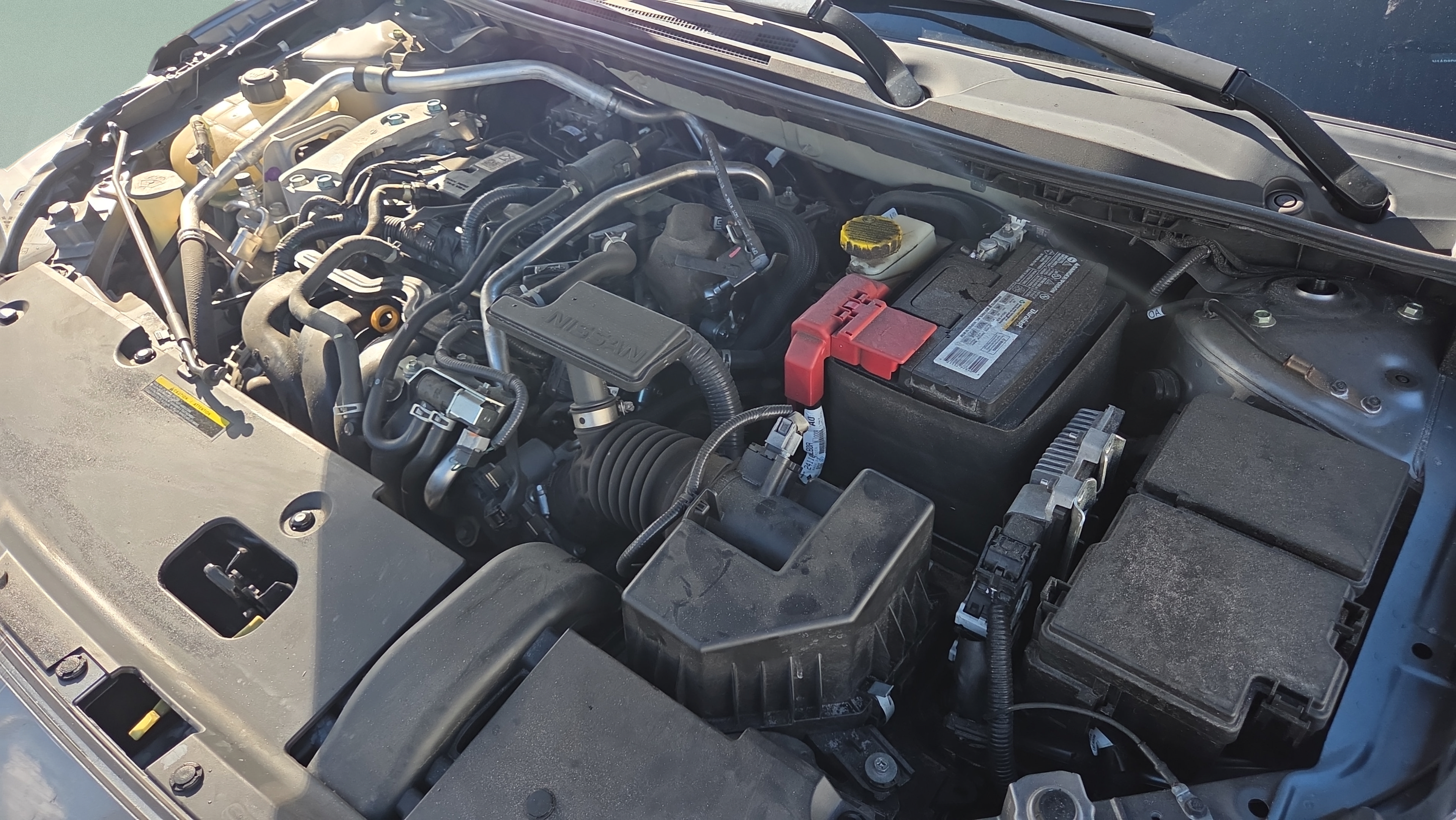 Used 2022 Nissan Sentra SR w/ Electronics Package FWD image 17