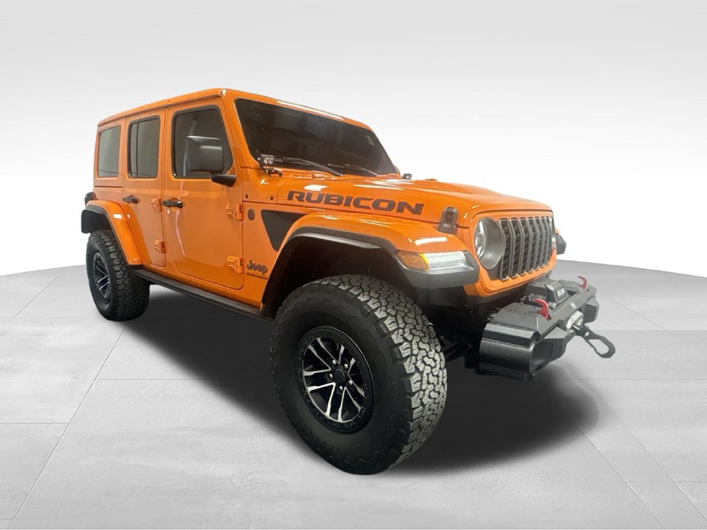 Used 2025 Jeep Wrangler Unlimited Rubicon w/ XTREMEE 35" Tire Package AWD/4WD image 6