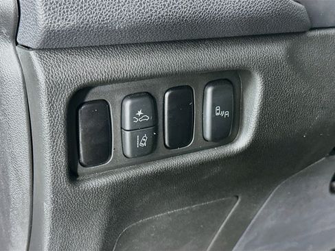 Used 2024 Mitsubishi Outlander Sport AWD image 17
