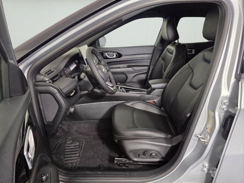 New 2026 Jeep Compass Limited AWD/4WD image 14
