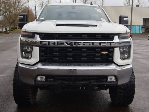 Used 2023 Chevrolet Silverado 3500 LT image 9