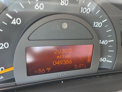 Used 2003 Mercedes-Benz C 320 Sedan image 13