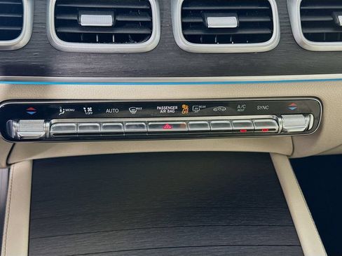 Used 2020 Mercedes-Benz GLS 450 4MATIC image 15