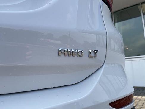 Used 2023 Chevrolet Equinox LT image 12