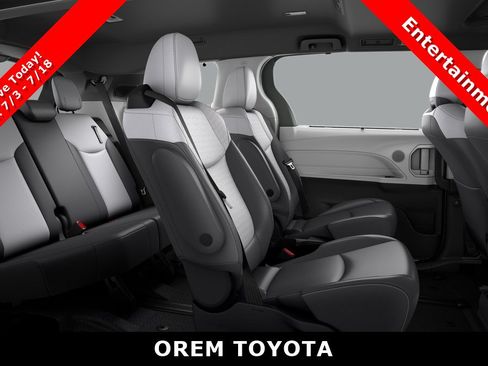 New 2026 Toyota Sienna XSE FWD image 21