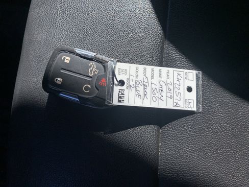 Used 2019 Chevrolet Silverado 1500 RST w/ All-Star Edition image 37