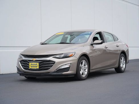Used 2023 Chevrolet Malibu LT FWD image 7