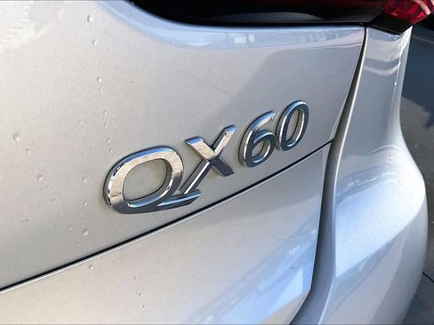 Used 2020 INFINITI QX60 Luxe w/ Sensory Package image 9