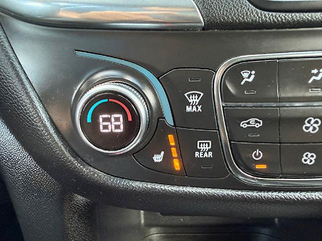 Used 2021 Chevrolet Equinox LT w/ Driver Convenience Package AWD/4WD image 16
