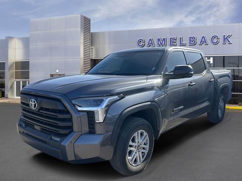Used 2023 Toyota Tundra SR5 w/ SR5 Convenience Package AWD/4WD image 2