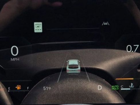 Used 2025 Kia K4 EX image 10