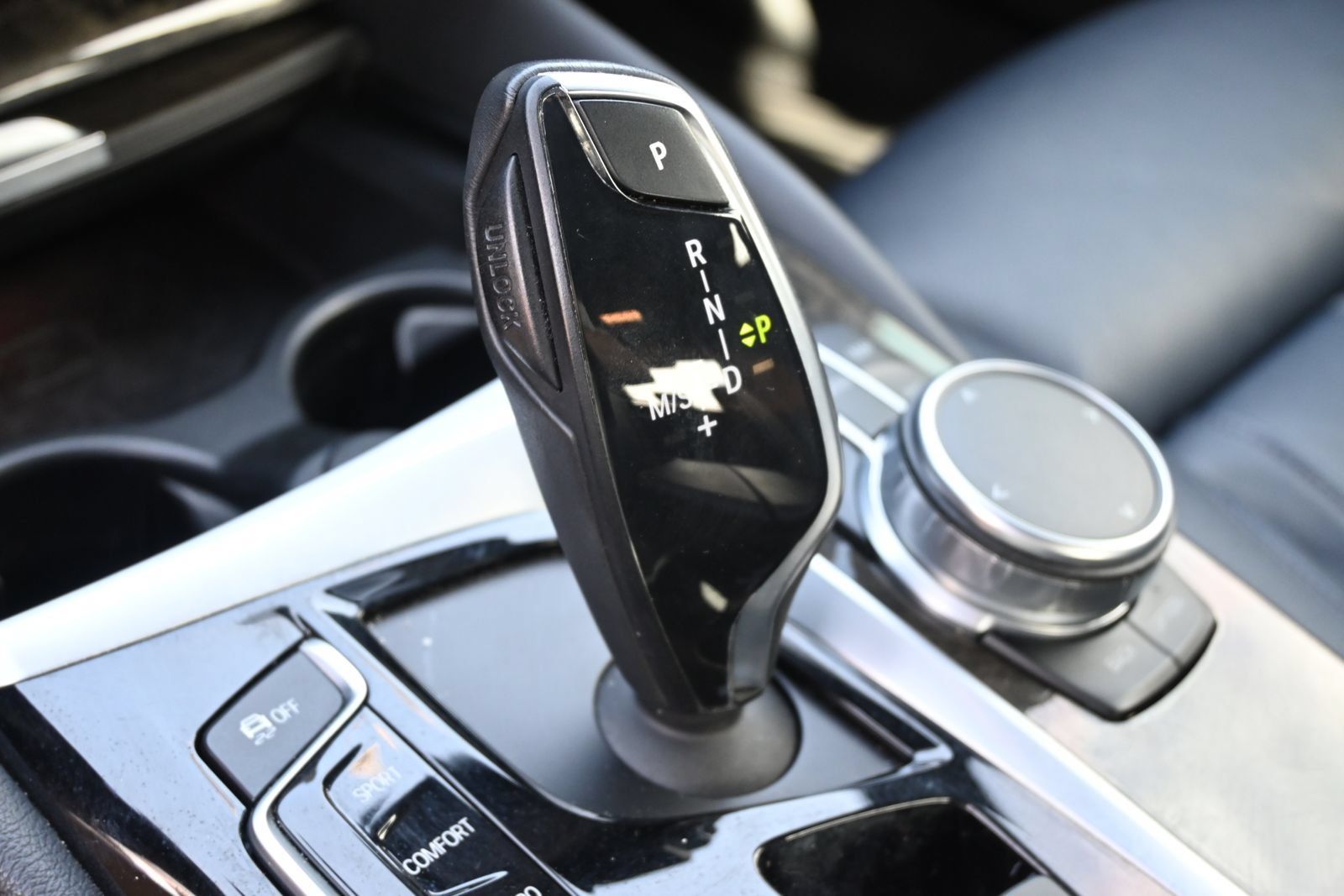 Used 2017 BMW 540i RWD image 14