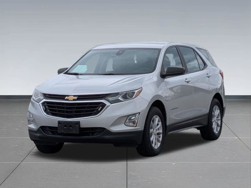 Used 2021 Chevrolet Equinox LS AWD/4WD image 10