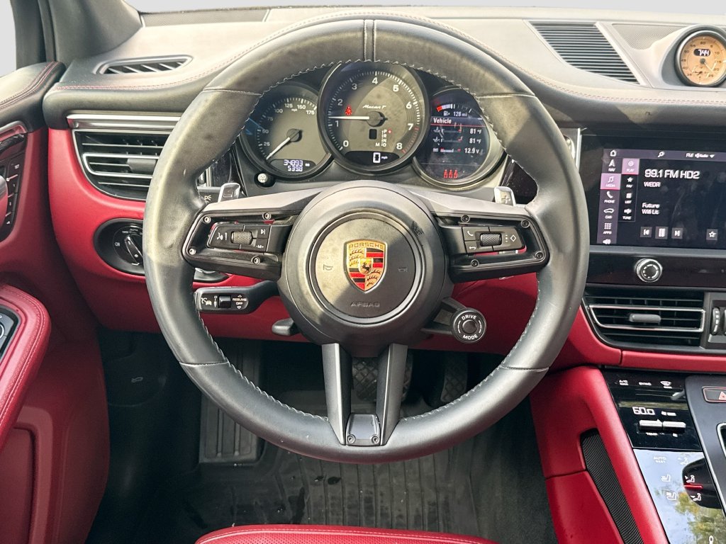 Used 2023 Porsche Macan Turbo AWD/4WD image 24
