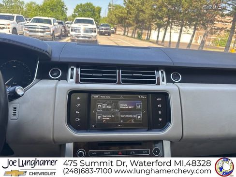 Used 2016 Land Rover Range Rover HSE AWD/4WD image 13