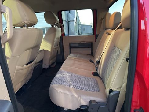 Used 2012 Ford F250 XLT w/ XLT Interior Pkg image 13