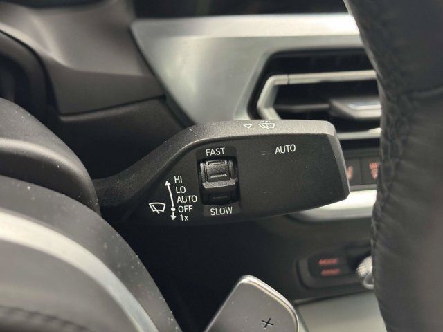 Used 2020 BMW 330i xDrive Sedan w/ M Sport Package AWD/4WD image 39