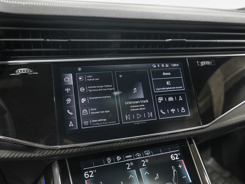 Used 2024 Audi SQ8 Premium Plus AWD/4WD image 22