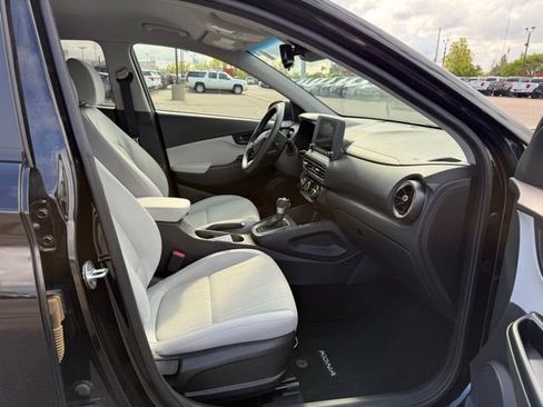 Used 2023 Hyundai Kona SEL w/ Cargo Package AWD/4WD image 12