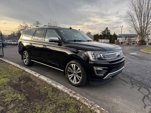 Used 2020 Ford Expedition Max Platinum image 2