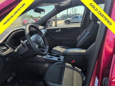 Certified 2024 Ford Escape ST-Line w/ Tech Pack #1 AWD/4WD image 4