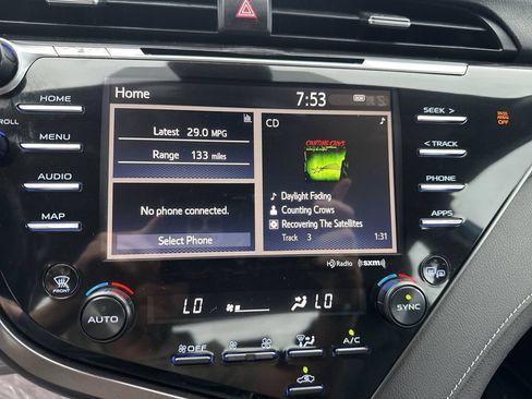 Used 2019 Toyota Camry SE w/ Audio Package FWD image 13