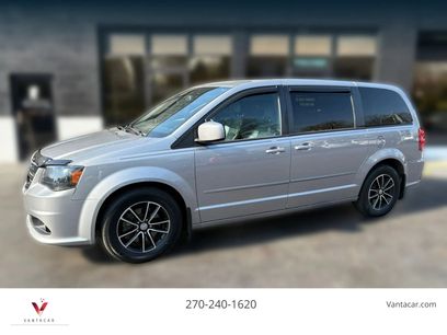 Used 2016 Dodge Grand Caravan SXT