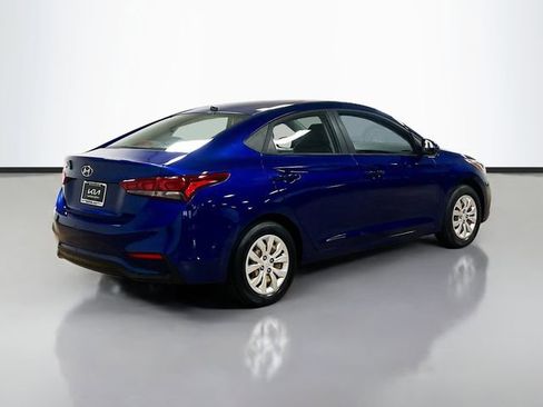Used 2018 Hyundai Accent SE FWD image 7