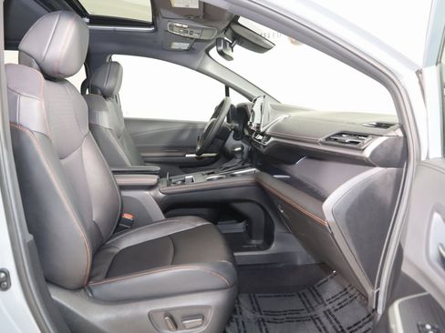 Used 2024 Toyota Sienna XSE image 13