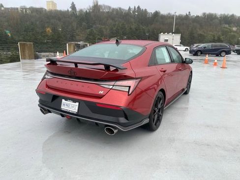 Used 2024 Hyundai Elantra N image 8
