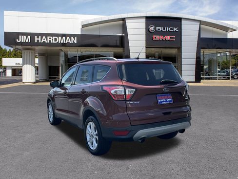 Used 2018 Ford Escape SE FWD image 5