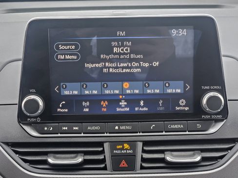 Used 2025 Nissan Altima 2.5 SR image 22