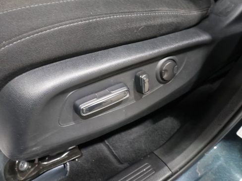 Used 2024 Honda CR-V EX image 12