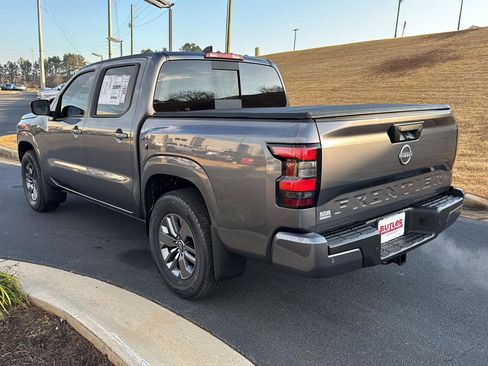 New 2026 Nissan Frontier SV w/ SV Convenience Package image 3