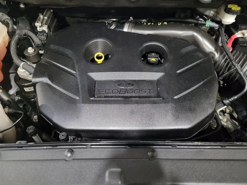 Used 2018 Ford Edge SE AWD/4WD image 30