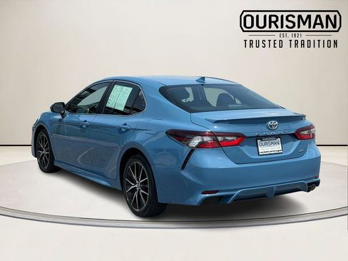Used 2023 Toyota Camry SE FWD image 6