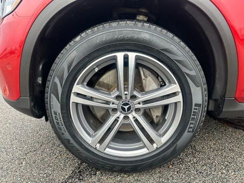 Certified 2022 Mercedes-Benz GLC 300 GLC 300 image 9