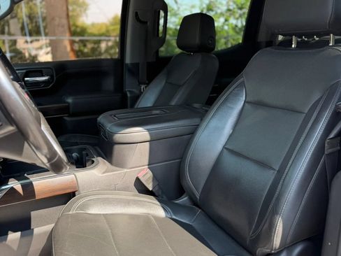 Used 2019 GMC Sierra 1500 SLT AWD/4WD image 12