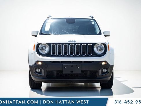 Used 2017 Jeep Renegade Latitude w/ Cold Weather Group AWD/4WD image 26