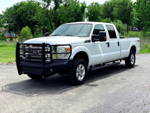 Used 2015 Ford F250 XLT w/ XLT Value Package AWD/4WD image 11