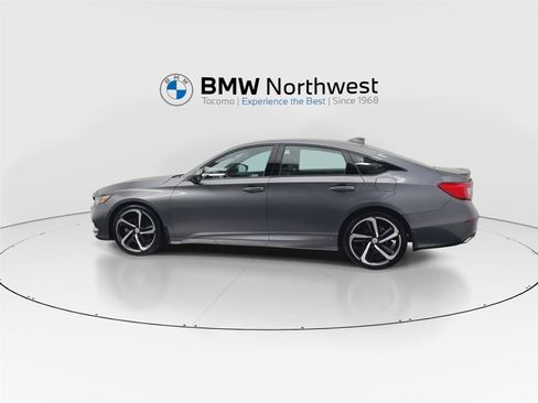Used 2020 Honda Accord Sport image 11