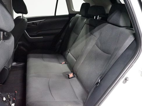 Used 2021 Toyota RAV4 LE FWD image 25