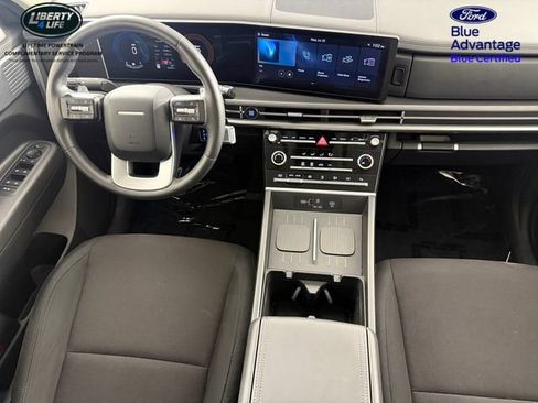Used 2024 Hyundai Santa Fe SE AWD/4WD image 19