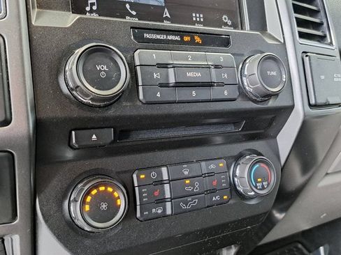 Used 2018 Ford F150 XLT w/ Equipment Group 302A Luxury AWD/4WD image 14