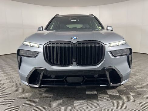 New 2026 BMW X7 xDrive40i w/ M Sport Package AWD/4WD image 5