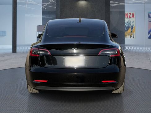Used 2023 Tesla Model 3 Standard Range RWD image 5