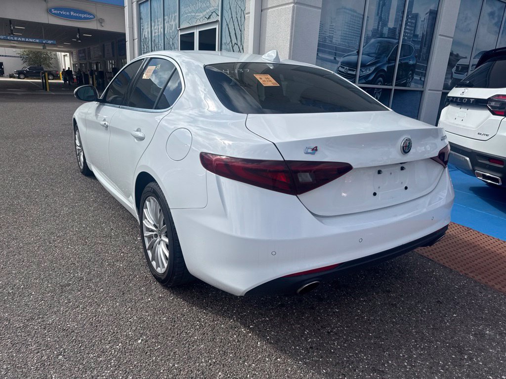 Used 2021 Alfa Romeo Giulia Sprint w/ Cold Weather Package AWD/4WD image 25