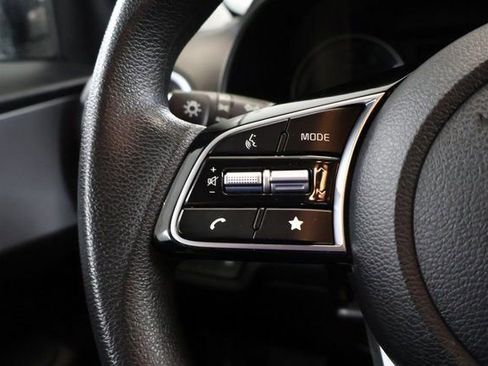 Used 2024 Kia Forte LXS image 16