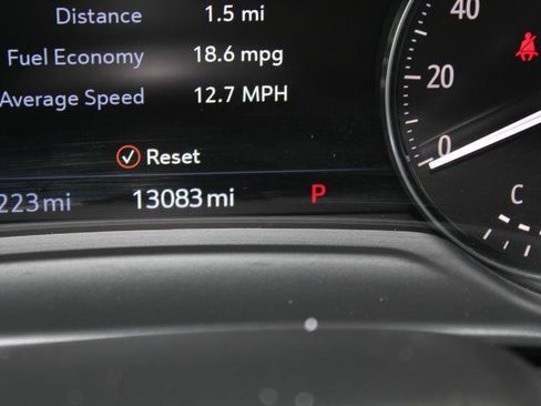 Used 2023 Buick Envision Essence FWD image 28