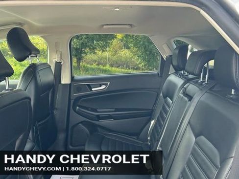 Used 2023 Ford Edge SEL AWD/4WD image 30